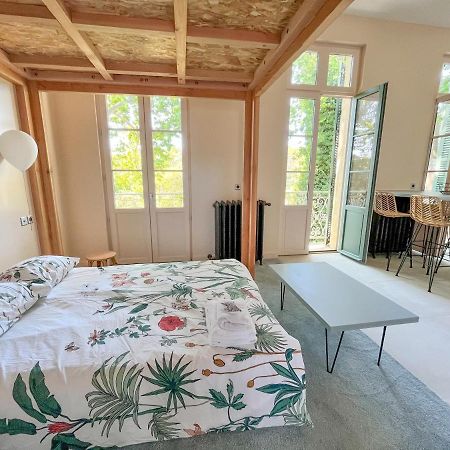Oasis Fontmarie - Appartement En Pleine Nature 卡斯特里 外观 照片
